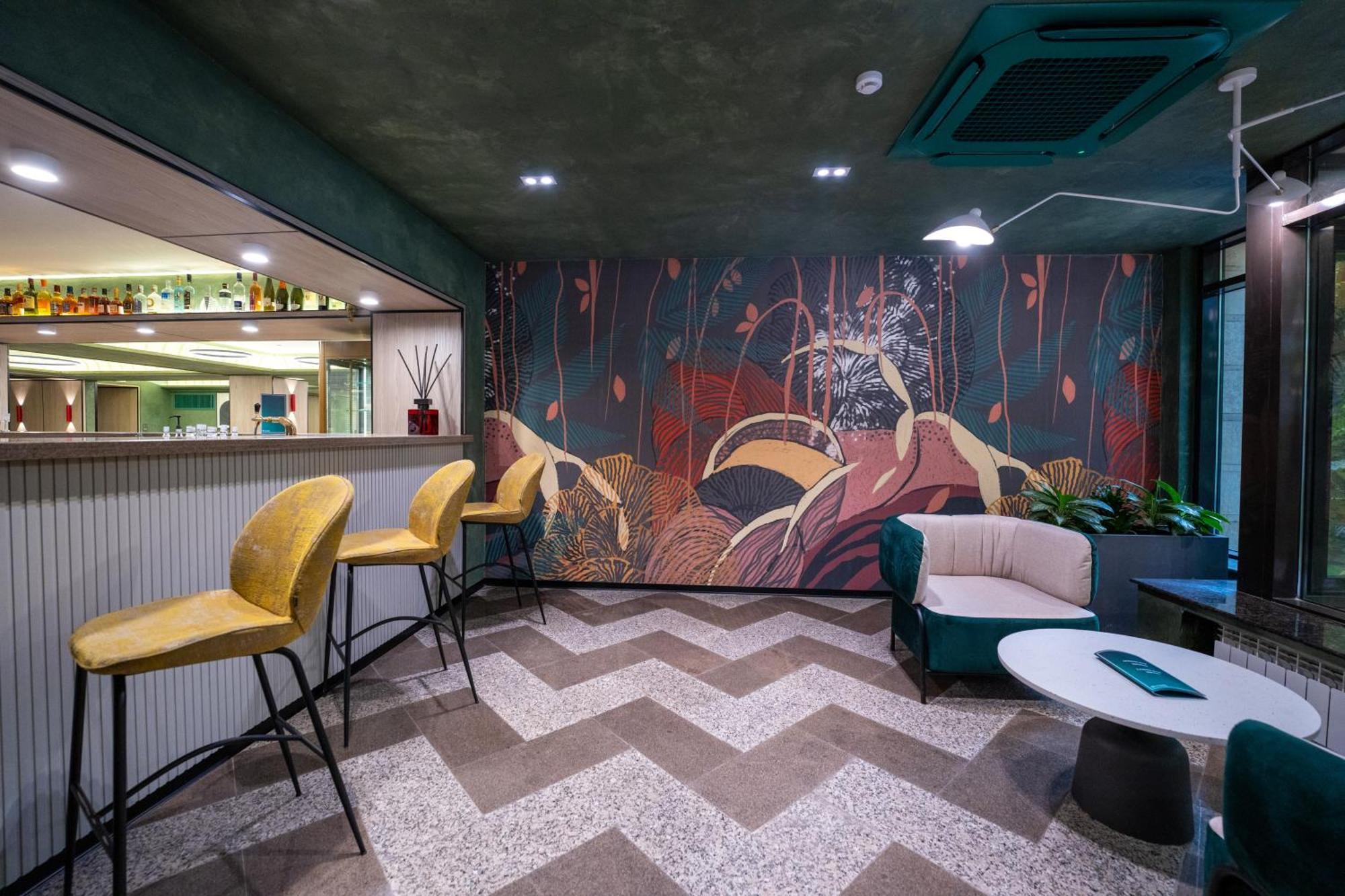 Hotel Kazzhol Almaty Eksteriør bilde